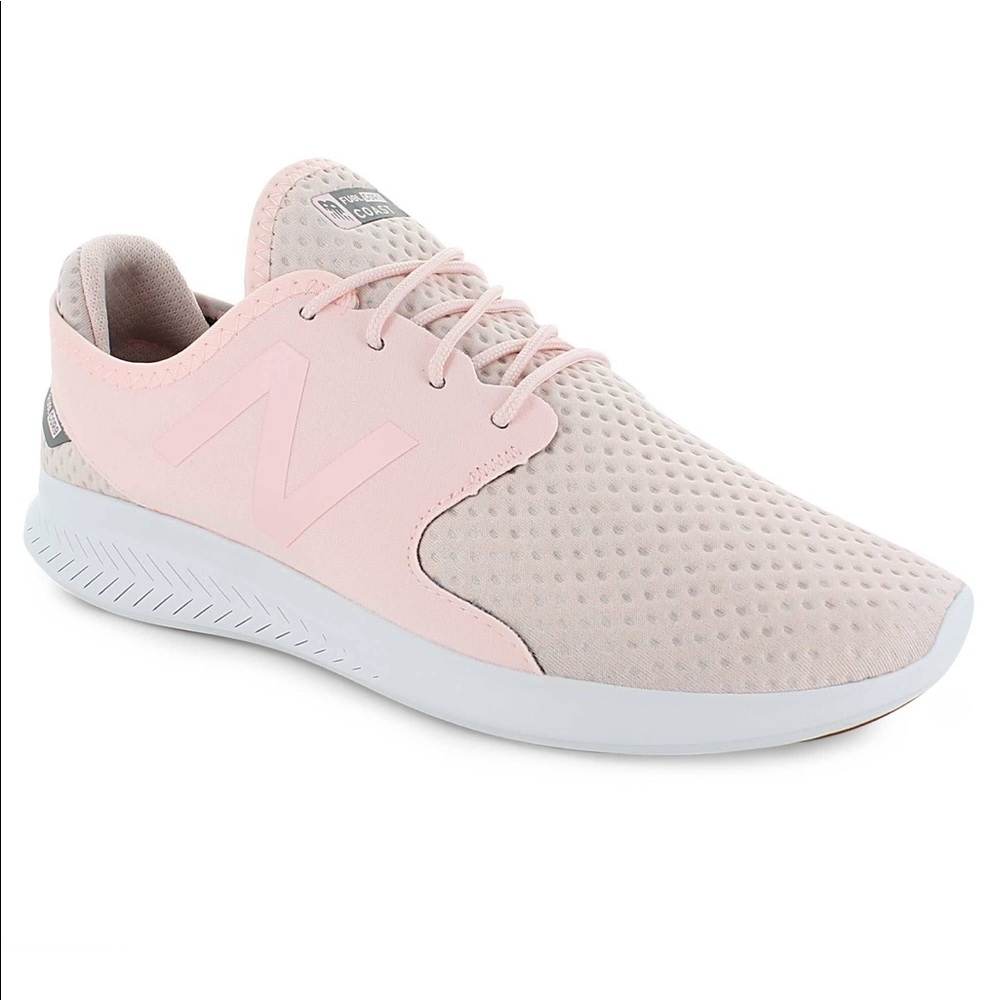 NEW BALANCE-FUELCORE COAST SNEAKERS 🌸🌸🌸